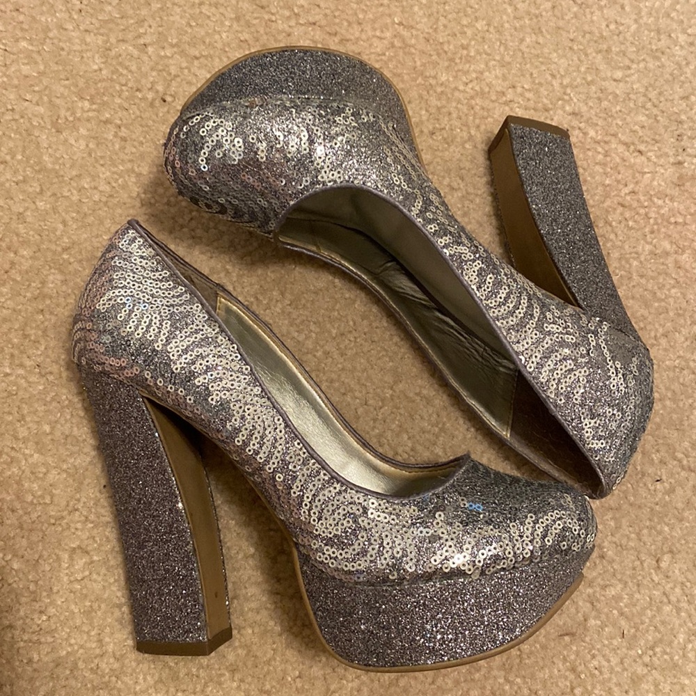 Silver Sequin Pumps